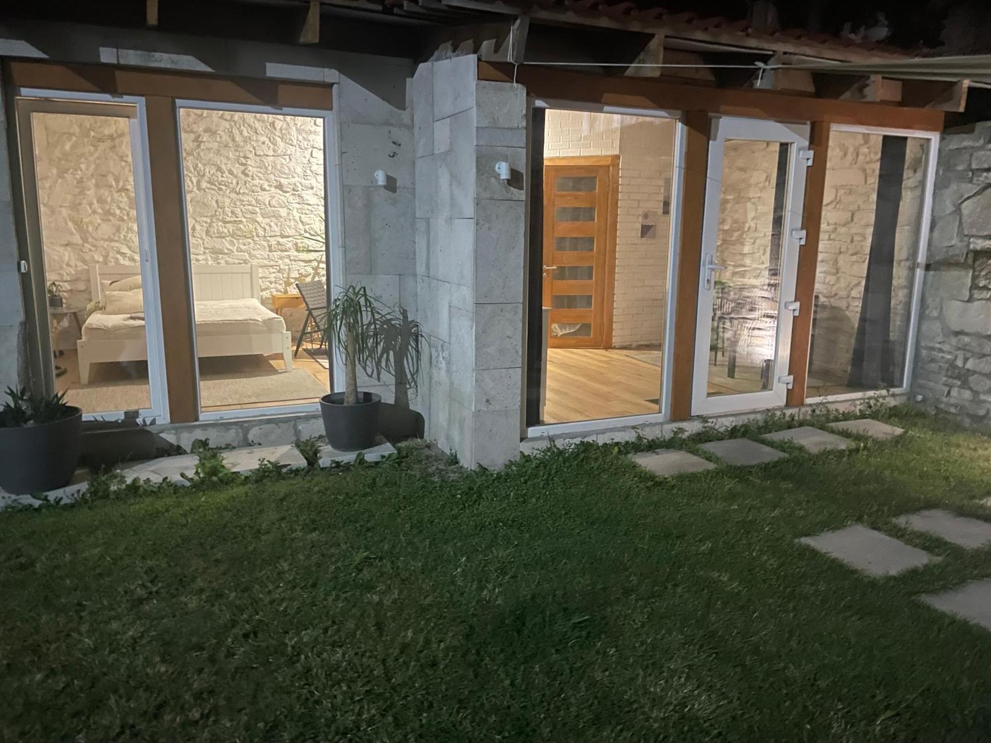 Tatsopus Villa Kamjanyi Potoki Kültér fotó